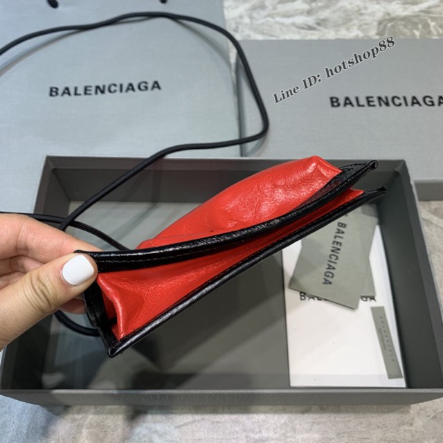 Balenciaga專櫃爆款小挎包 巴黎世家褶皺皮手機包 fyj1485